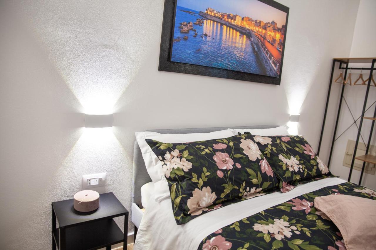 Il Rifugio In Borgata Apartman Szirakúza Kültér fotó